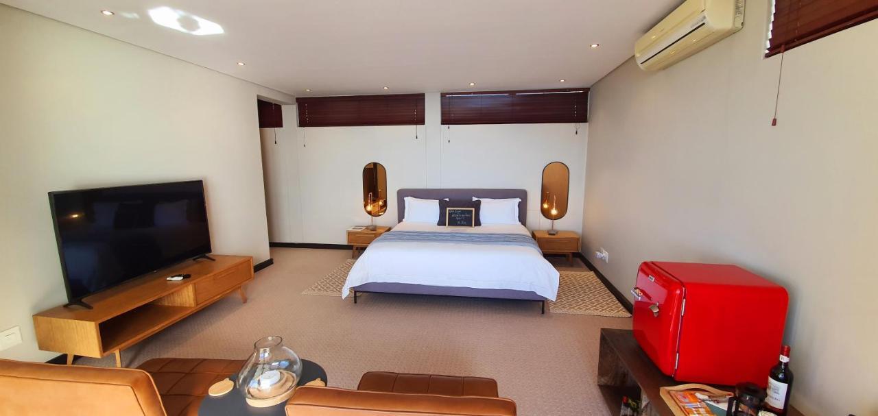 Beta Beach Guest House เคปทาวน์ ภายนอก รูปภาพ